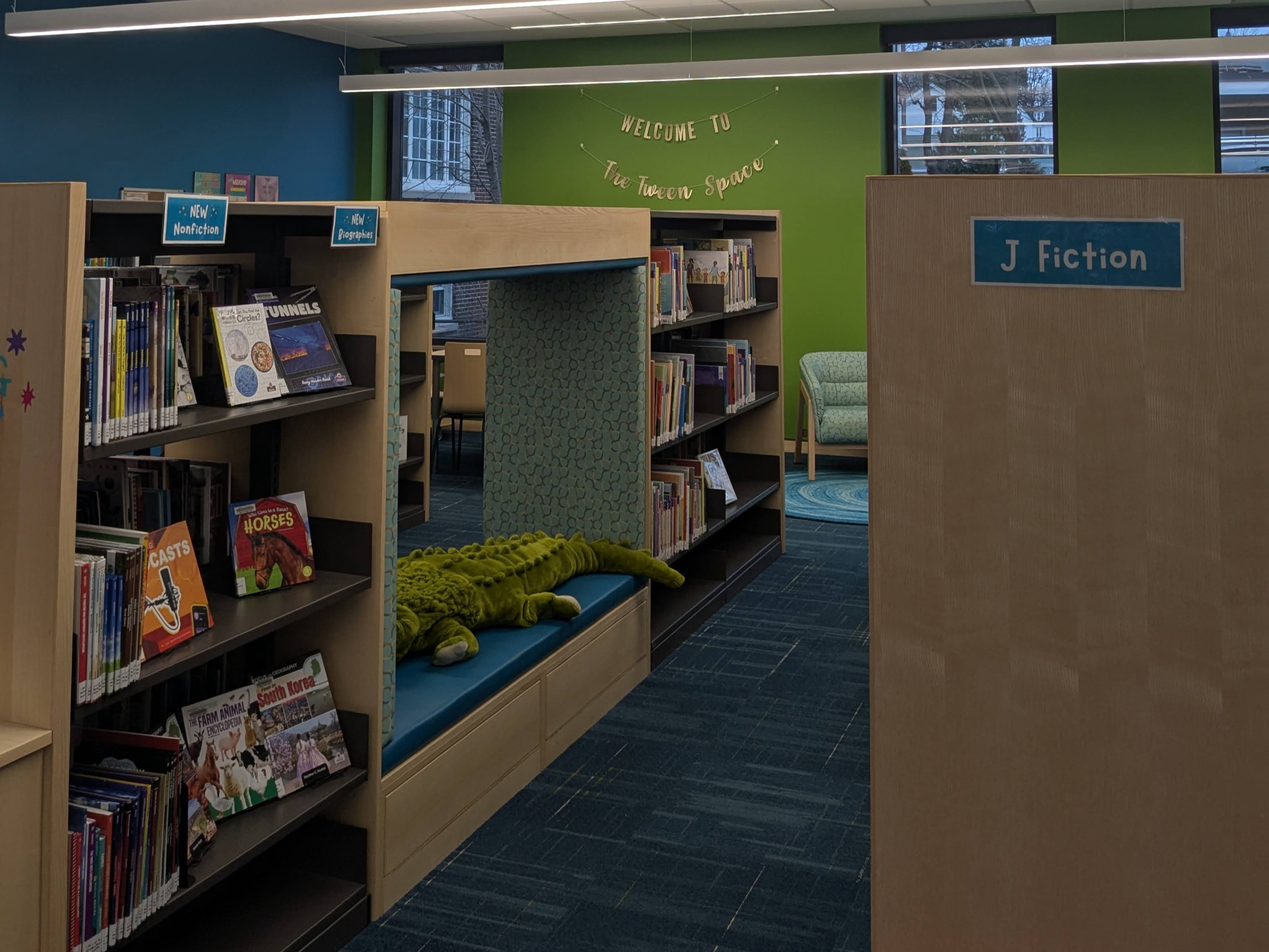 book nook in tween space